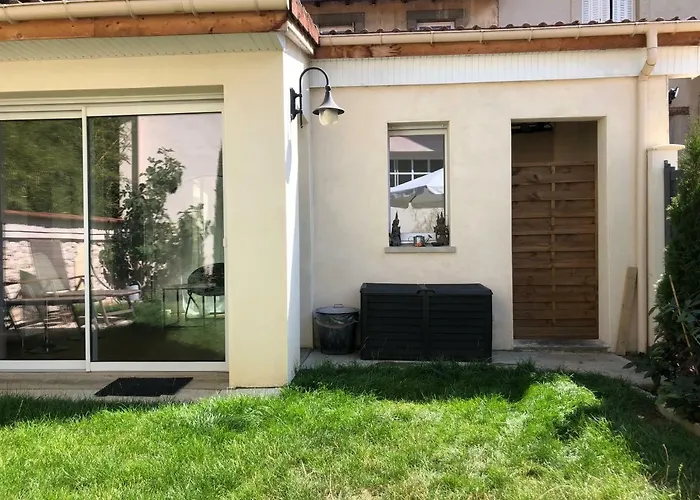 Studio Maisonnette Avec Jardin, Nancy Thermal, Artem
