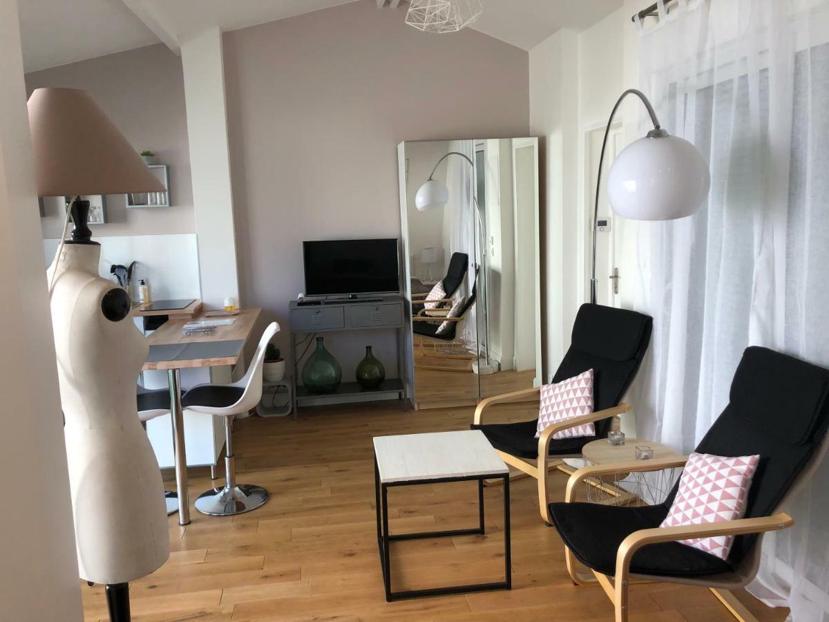 Apartment Maisonnette Avec Jardin, Thermal, Artem *